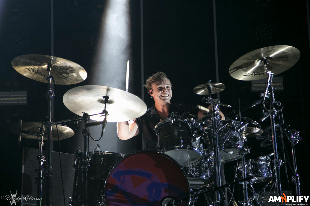 5 Seconds Of Summer Meet You There Tour Hordern Pavilion 9 8 18 Live Review Amnplify