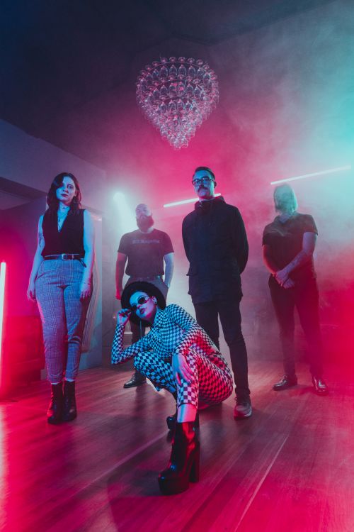 FUTURE STATIC unveil mesmerising new single and video 'WAVES'