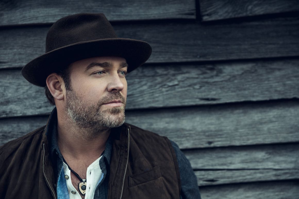 LEE BRICE