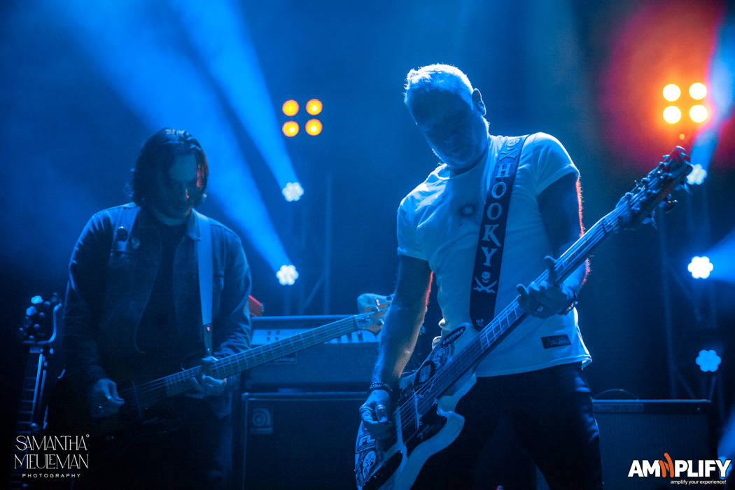 PETER HOOK & THE LIGHT Forum Melbourne 18th November 2022 Amnplify