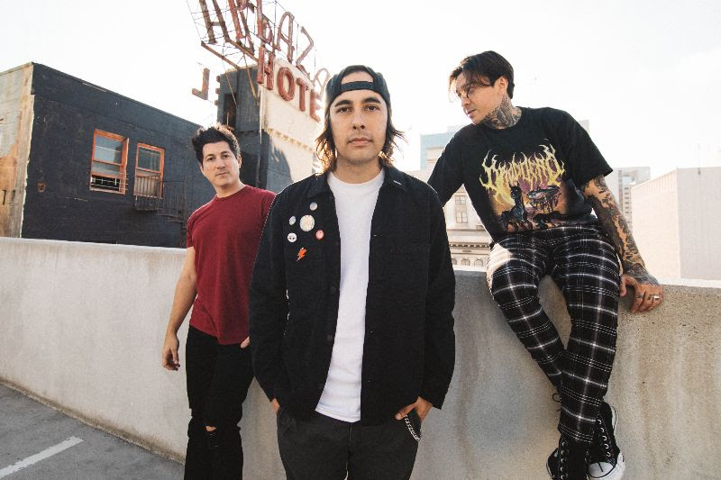 pierce the veil