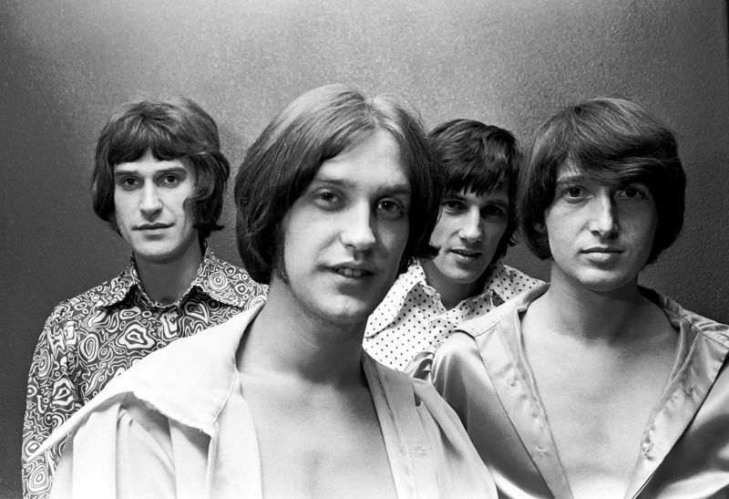 THE KINKS