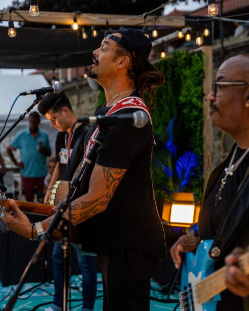 MICHAEL FRANTI & SPEARHEAD