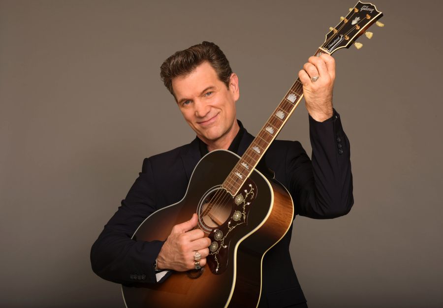 Chris Isaak