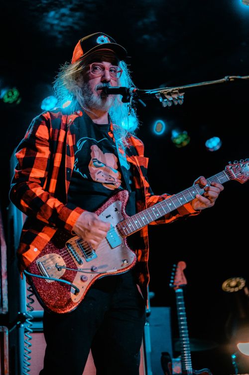 J Mascis