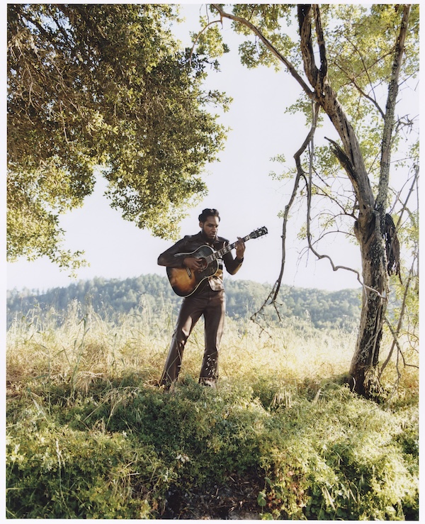 Leon Bridges