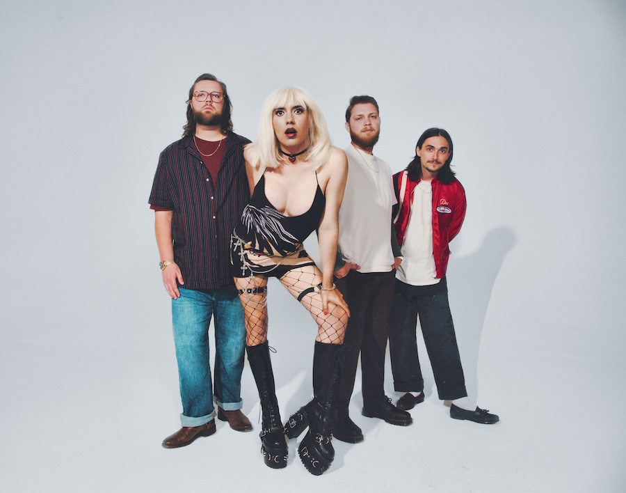 RAINBOW KITTEN SURPRISE