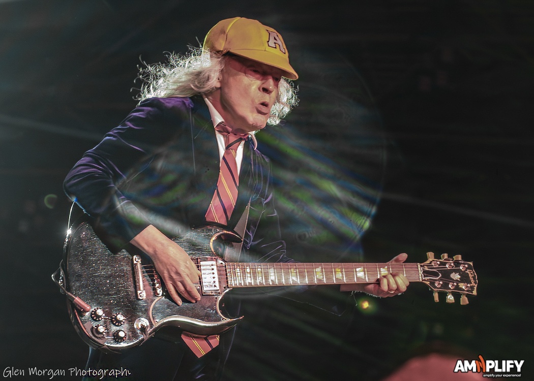 AC/DC