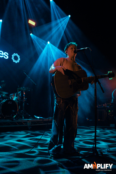 NOTHING BUT THIEVES NOTHING BUT THIEVES