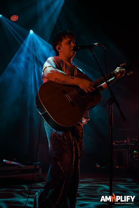 NOTHING BUT THIEVES NOTHING BUT THIEVES