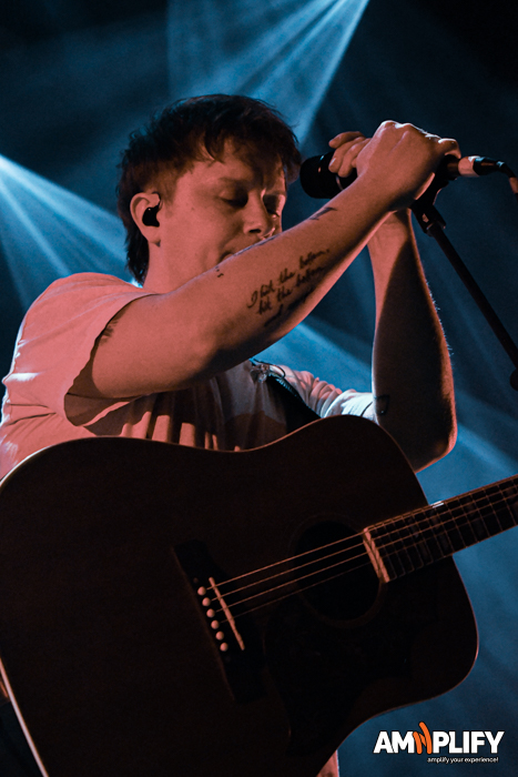 NOTHING BUT THIEVES NOTHING BUT THIEVES