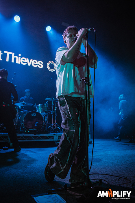 NOTHING BUT THIEVES NOTHING BUT THIEVES